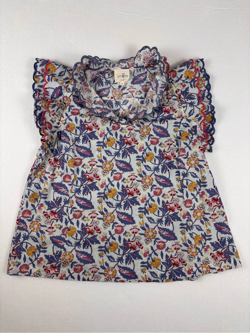 Umgee Floral Ruffle Sleeve blouse - Blue Multi women’s medium